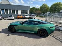 Usata Aston Martin DB12 680 CV (500 kW) 2024 Verde Coupé