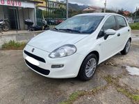 Usata Fiat Punto 85 CV (62 kW) 2015 Bianco Utilitaria