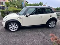 Usata Mini Cooper S 175 CV (128 kW) 2009 Bianco Utilitaria