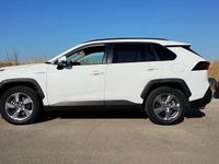 Second-hand Toyota RAV4 Hybrid Active 178 CP (130 kW) 2021 Alb SUV
