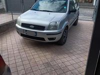 Usata Ford Fusion 2005 Utilitaria