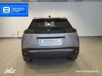 Nuova Peugeot 2008 Allure 101 CV (74 kW) 2025 Grigio artense SUV