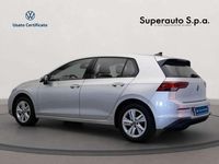 Usata VW Golf VIII Life 110 CV (80 kW) 2024 Argento Utilitaria