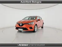 Usata Renault Clio V Zen 140 CV (102 kW) 2021 Arancione Berlina