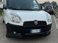 Usata Fiat Doblò 105 CV (77 kW) 2015 Bianco Monovolume