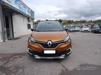 Usata Renault Captur 90 CV (66 kW) 2019 Grigio SUV