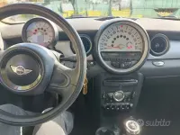 Usata Mini ONE 75 CV (55 kW) 2011 Utilitaria