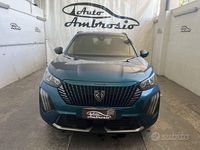 Occasion Peugeot 2008 Allure 101 ch (74 kW) 2025 Bleue SUV