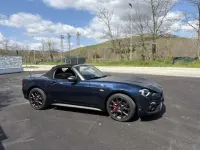 Usata Abarth 124 Spider 170 CV (125 kW) 2019 Blu Cabrio