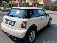 Usata Mini Cooper 120 CV (88 kW) 2010 Utilitaria