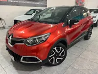 Usata Renault Captur Iconic 90 CV (66 kW) 2016 Rosso SUV