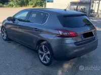 Usata Peugeot 308 GT-line 120 CV (88 kW) 2017 Grigio Berlina