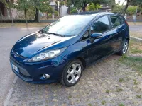 Usata Ford Fiesta 60 CV (44 kW) 2011 Bluazzurro Berlina