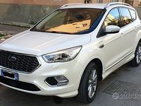 Usata Ford Kuga Vignale 150 CV (110 kW) 2018 Bianco SUV
