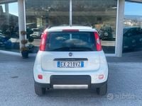 Usata Fiat Panda 4x4 S 86 CV (63 kW) 2014 Bianco Utilitaria