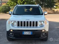 Usata Jeep Renegade Limited 140 CV (102 kW) 2015 Bianco SUV