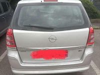 Usata Opel Zafira 177 CV (130 kW) 2009 Grigio Monovolume