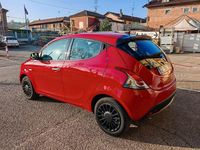 Usata Lancia Ypsilon 69 CV (50 kW) 2023 Rosso Utilitaria