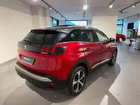 Usata Peugeot 3008 GT-line 120 CV (88 kW) 2017 Rosso rubino SUV