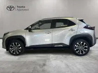 Usata Toyota Yaris Cross Trend 116 CV (85 kW) 2022 Other SUV