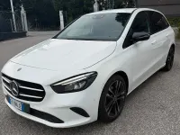 Usata Mercedes B180 116 CV (85 kW) 2019 Bianco Utilitaria