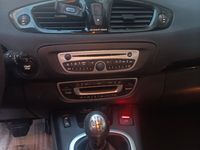 Usata Renault Scénic III XMOD 110 CV (80 kW) 2012 Nero Monovolume