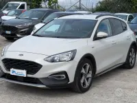 Usata Ford Focus Active 125 CV (91 kW) 2021 Bianco Berlina