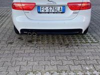 Usata Jaguar XE 180 CV (132 kW) 2017 Bianco Berlina