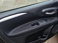 Usata Fiat Grande Punto 75 CV (55 kW) 2011 Nero Utilitaria