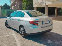 Usata Fiat Tipo Easy 95 CV (69 kW) 2018 Grigio Berlina