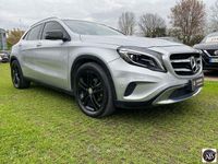 Usata Mercedes GLA200 137 CV (100 kW) 2014 Gray SUV