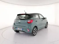Usata Hyundai i10 65 CV (47 kW) 2023 Verde Utilitaria