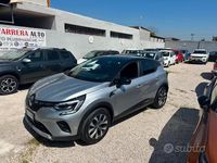 Usata Renault Captur Intens 115 CV (84 kW) 2021 Grigio SUV