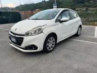 Usata Peugeot 208 75 CV (55 kW) 2017 Bianco Utilitaria