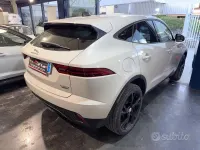 Usata Jaguar E-Pace R-Dynamic 150 CV (110 kW) 2019 Grigio SUV