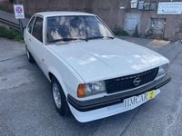 Usata Opel Ascona 110 CV (80 kW) 1981 Bianco Berlina