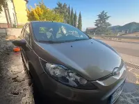 Usata Ford Fiesta 60 CV (44 kW) 2013 Marrone
