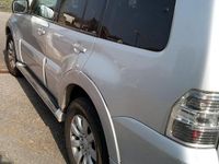 Usata Mitsubishi Pajero 200 CV (147 kW) 2010 Grigio SUV