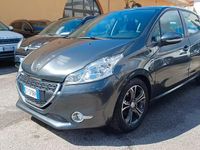 Usata Peugeot 208 Allure 95 CV (69 kW) 2015 Grigio Utilitaria
