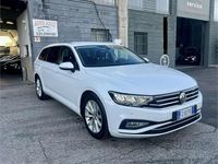 Usata VW Passat 120 CV (88 kW) 2019 Bianco Station wagon