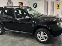 Usado Dacia Duster Lauréate 114 CV (83 kW) 2017 Negro SUV