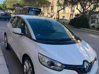 Usata Renault Scénic Zen 110 CV (80 kW) 2018 Bianco Monovolume