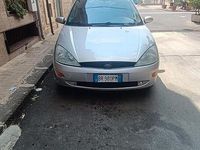 Usata Ford Focus Zetec 2001 Grigio Berlina