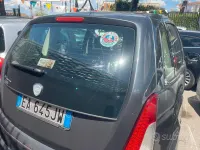 Usata Lancia Musa 95 CV (69 kW) 2012 Grigio Monovolume