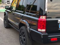 Usata Jeep Commander 270 CV (198 kW) 2007 Nero SUV