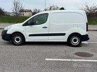 Usata Citroën Berlingo 99 CV (72 kW) 2016 Bianco Monovolume