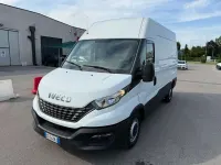 Usata Iveco Daily 116 CV (85 kW) 2020 Bianco Furgone