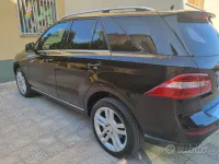 Usata Mercedes ML250 204 CV (150 kW) 2013 Nero SUV