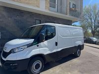 Usata Iveco Daily 136 CV (100 kW) 2022 Bianco Furgone