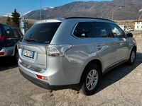 Usata Mitsubishi Outlander 150 CV (110 kW) 2014 Grigio SUV
